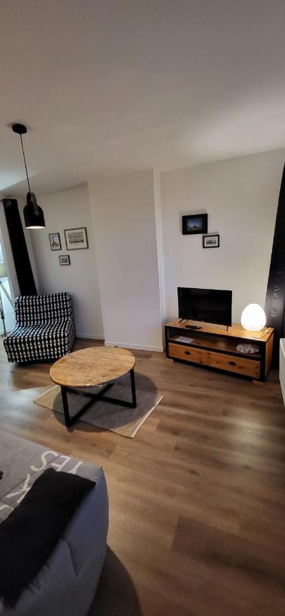 Entre Les Places Appartement